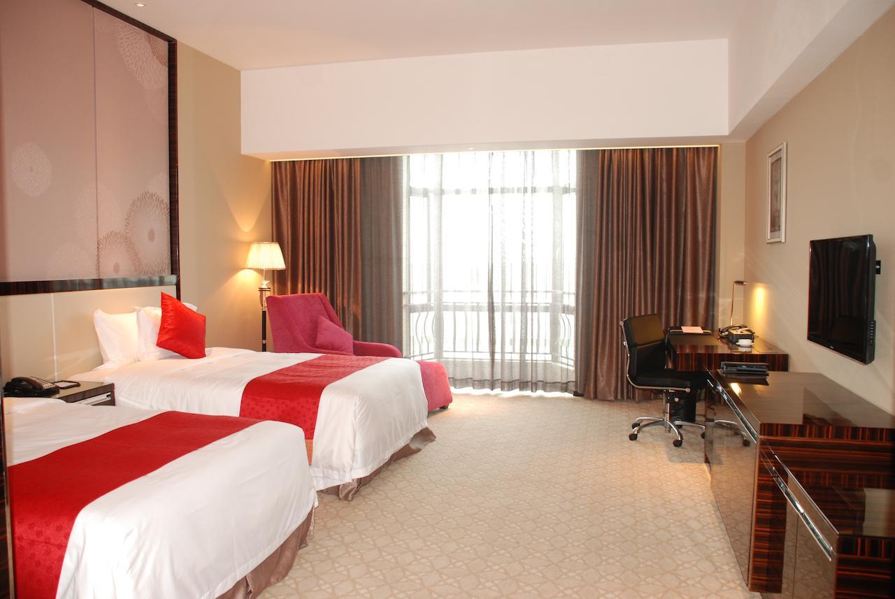 Ln Dongfang Hotel, Sihui Rom bilde
